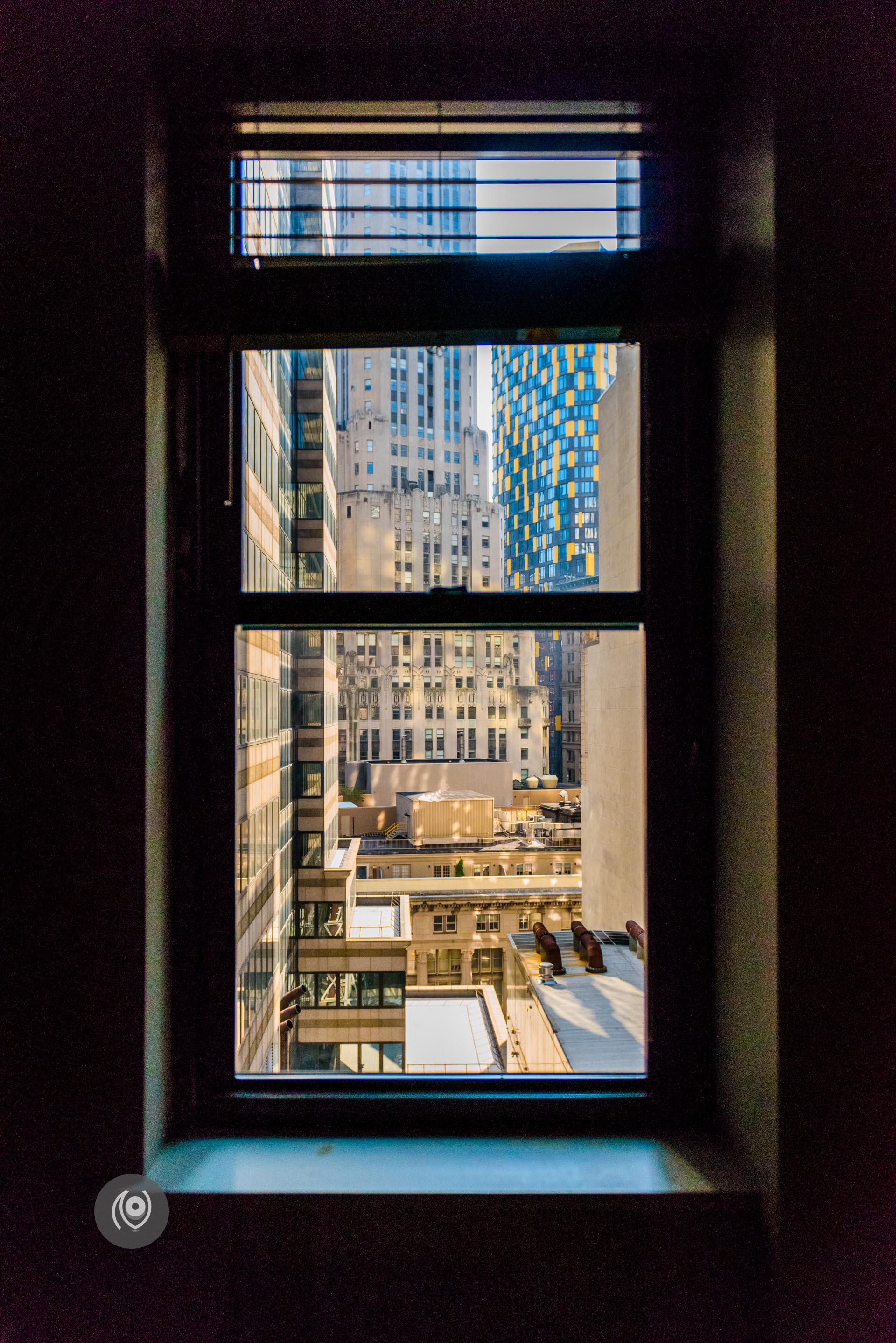 Suzanne's FiDi Apartment, Wall Street #REDHUxAIRBNB, Airbnb, #EyesForNewYork #REDHUxNYC Naina.co Luxury & Lifestyle, Photographer Storyteller, Blogger